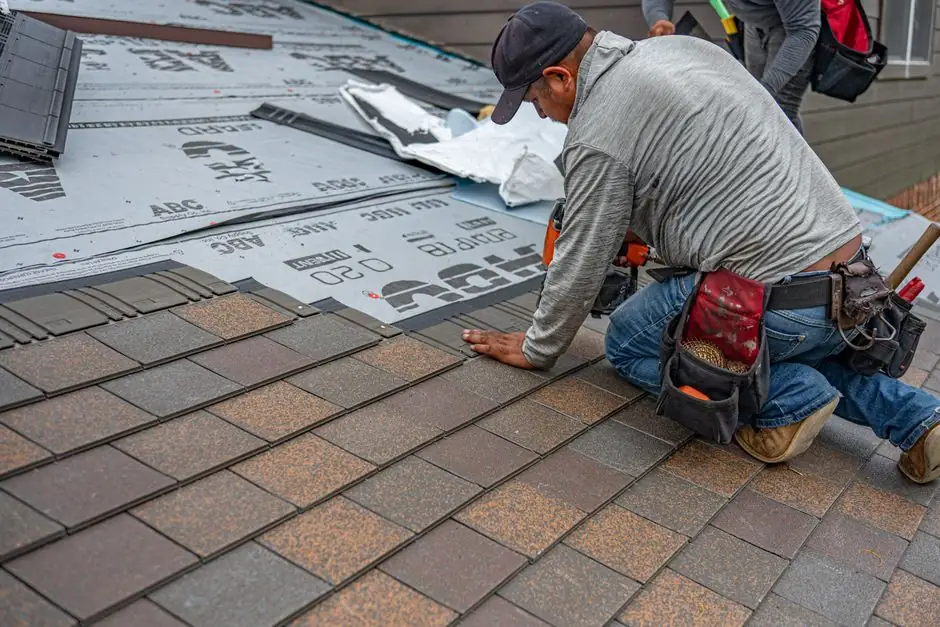Tile Roof Repair in Compton